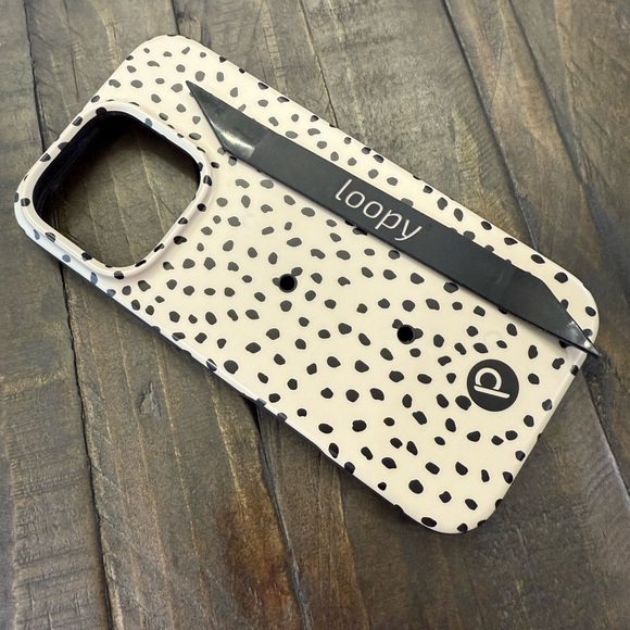 Loopy Case iPhone 16 Pro - Picture 2 of 8